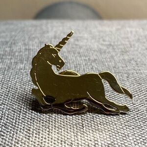 Unicorn Pin